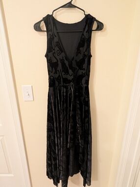 BlackMilk | Cat Velvet Dress